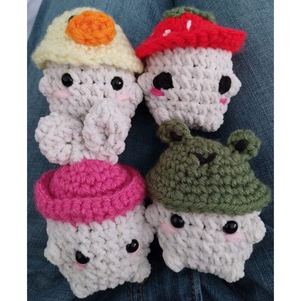 Lot Of 4 Handmade Crochet Adorable 2"  Characters W/Hats